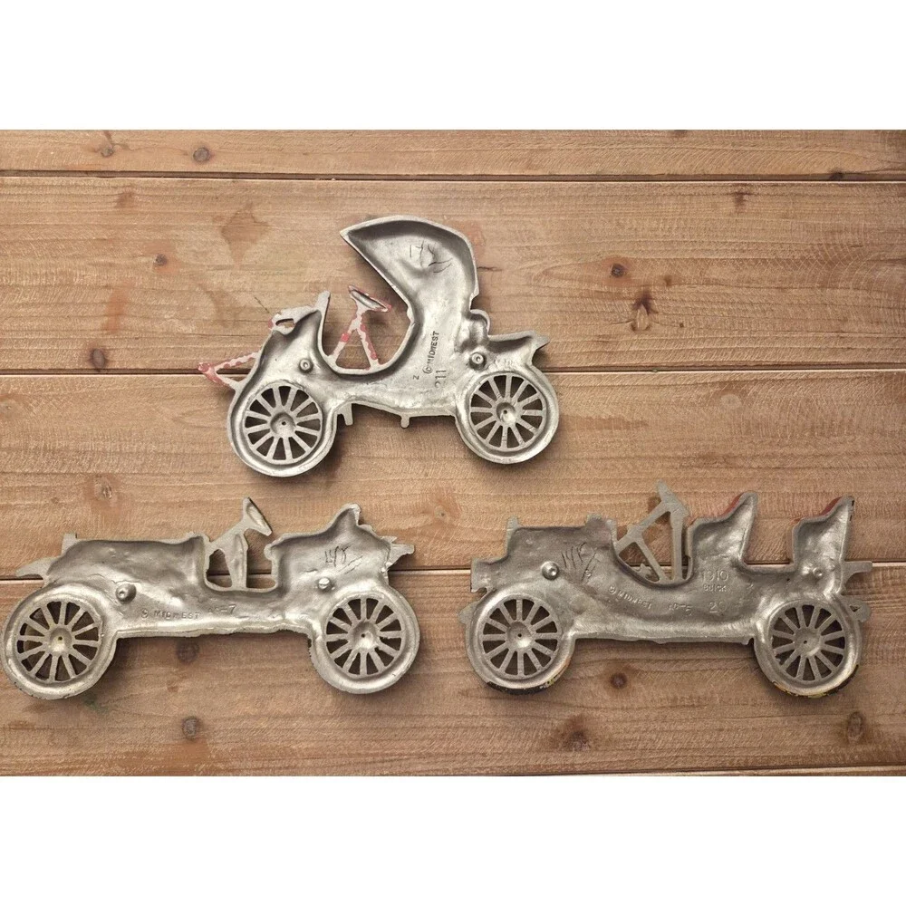 Vintage 1970s Midwest Products Co. Cast Aluminum Antique Car Wall Plaques